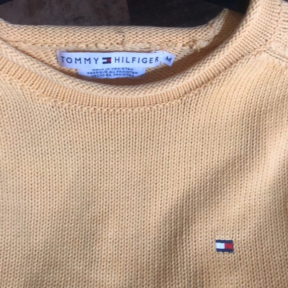 Tommy Hilfiger Yellow Pullover Unisex Sweatshirt Size M - Picture 2 of 5